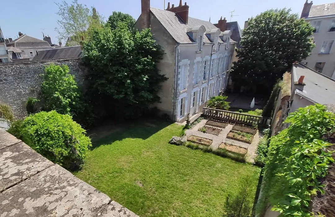Demeure Des Cordeliers Avec Parking Prive-1